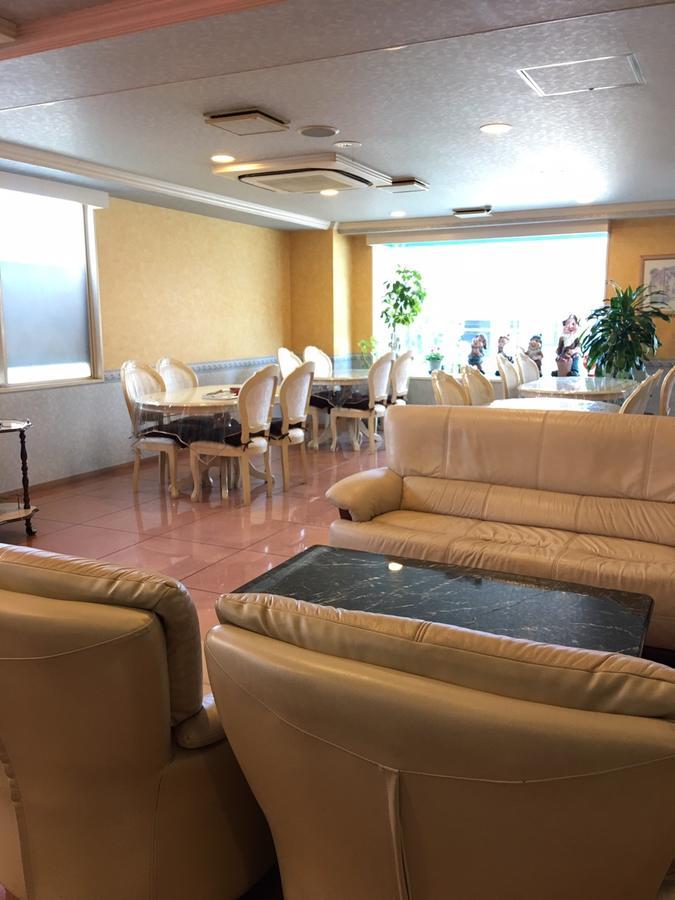 Business Hotel La Firenze Tokyo Exterior photo